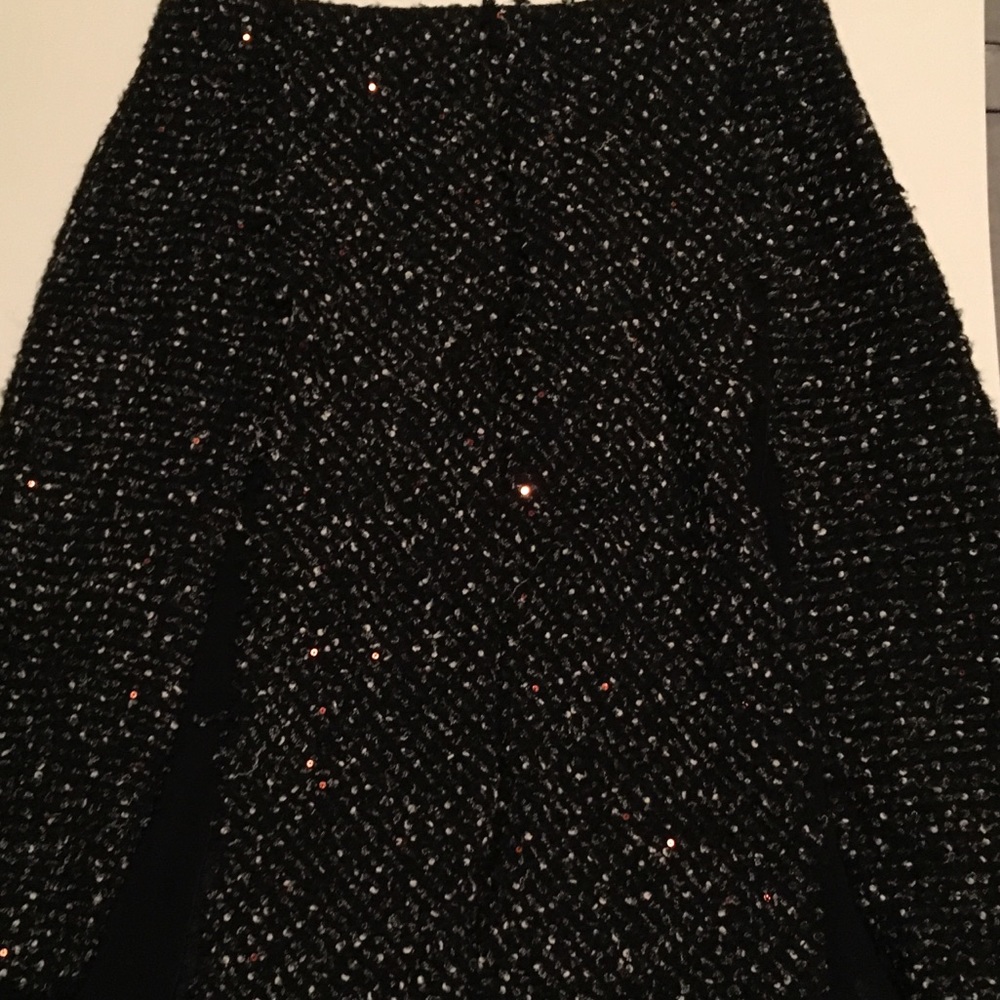 Zara Midi Boucle Tweed Skirt w/lace hem